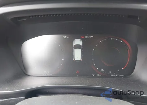 2021 Volvo Xc40 T5 R-Design z USA, uszkodzony, nr VIN YV4162UM7M2446598